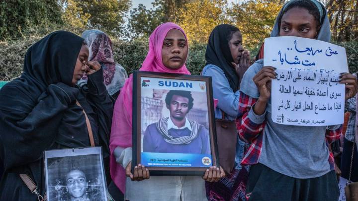 Frauenrechtsaktivistinnen in Sudans Hauptstadt Khartoum Frauenrechtsaktivistinnen in Sudans Hauptstadt Khartoum